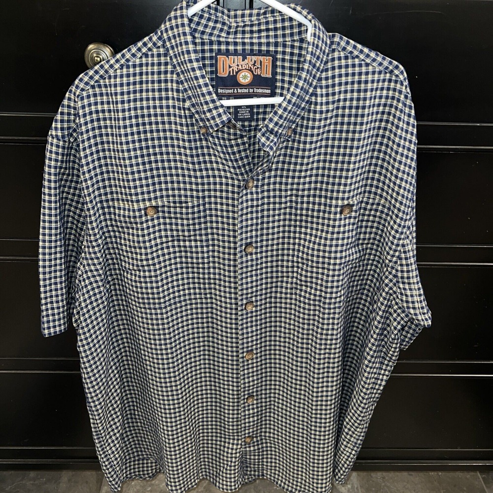Duluth Trading‎ Men's Navy Short Sleeved Button Down Plaid XL Rayon Poly SOFT!